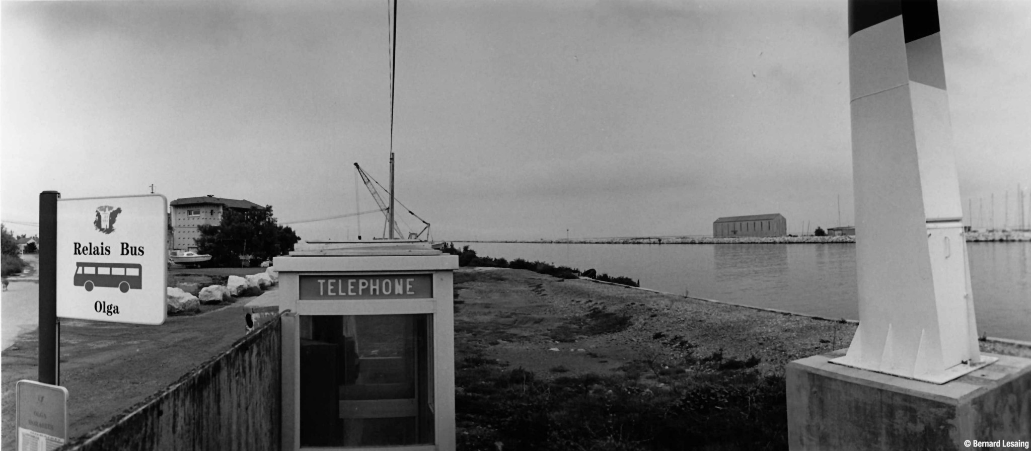 Vue sur le canal Saint-Louis, Port-Saint-Louis-du-Rhône, 2000-2002 © Bernard Lesaing