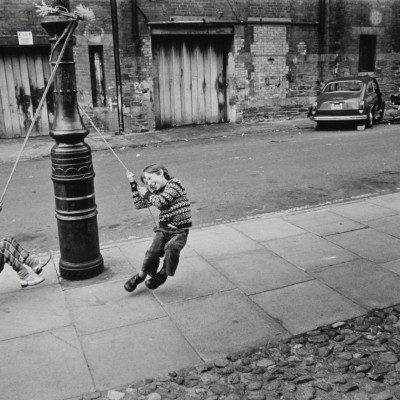 Kids, Belfast, 1976, BLesaing