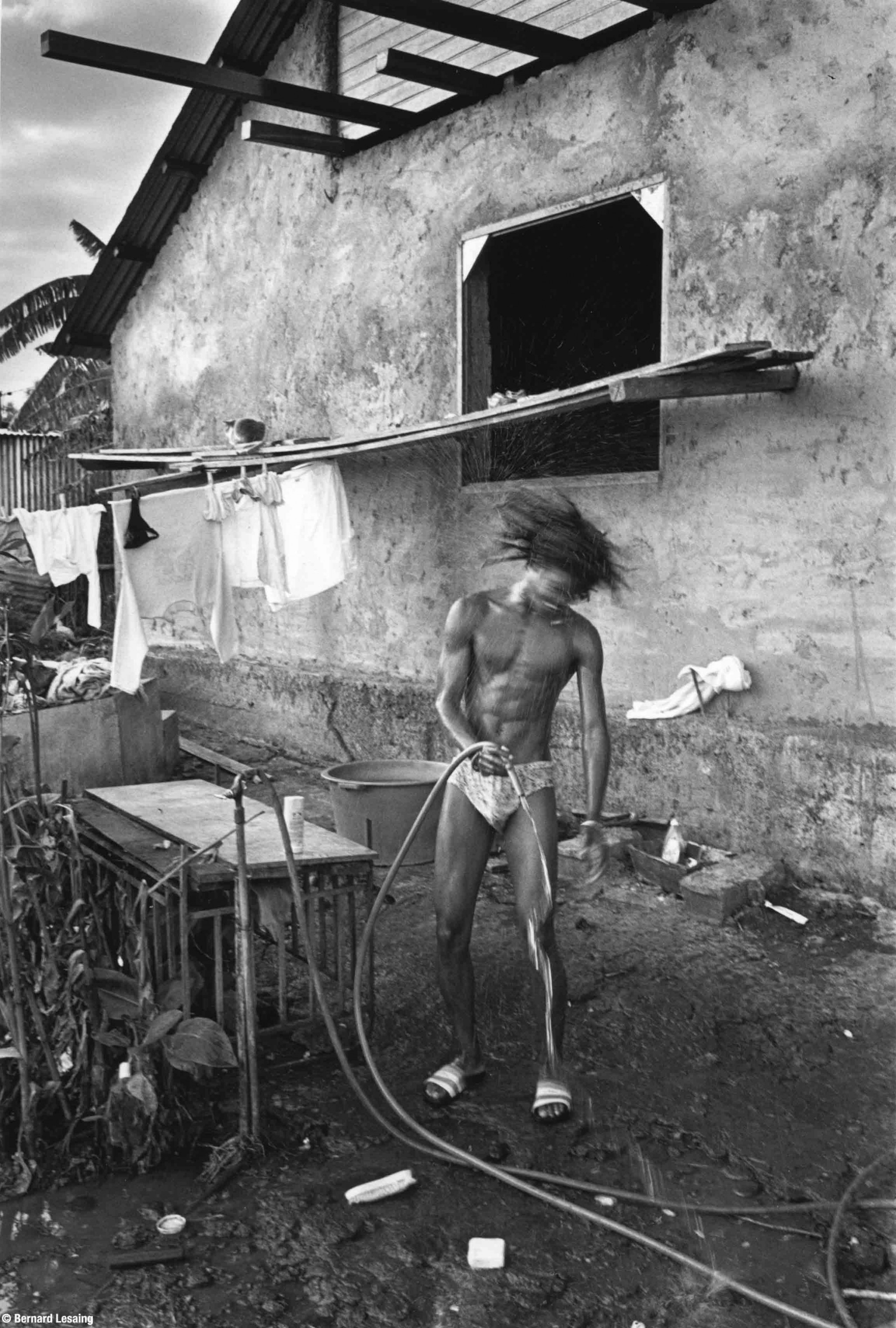 Scènes du quotidien, 1992 © Bernard Lesaing